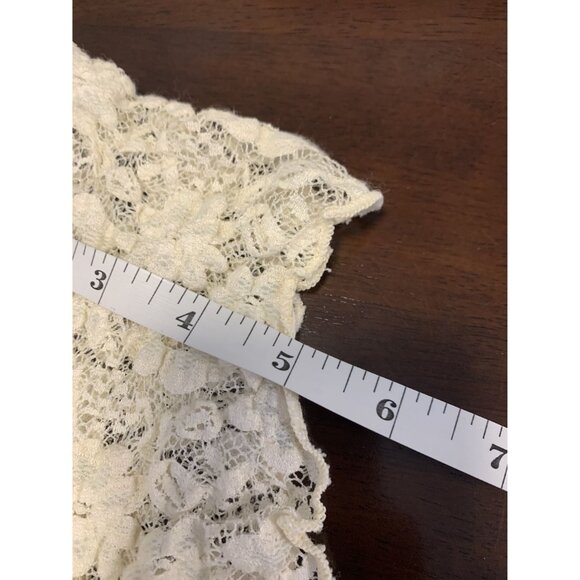 Cabi # 503 Empire Waist Feminine Baby Doll Lace Scoop Neck Top Size M - Picture 7 of 8